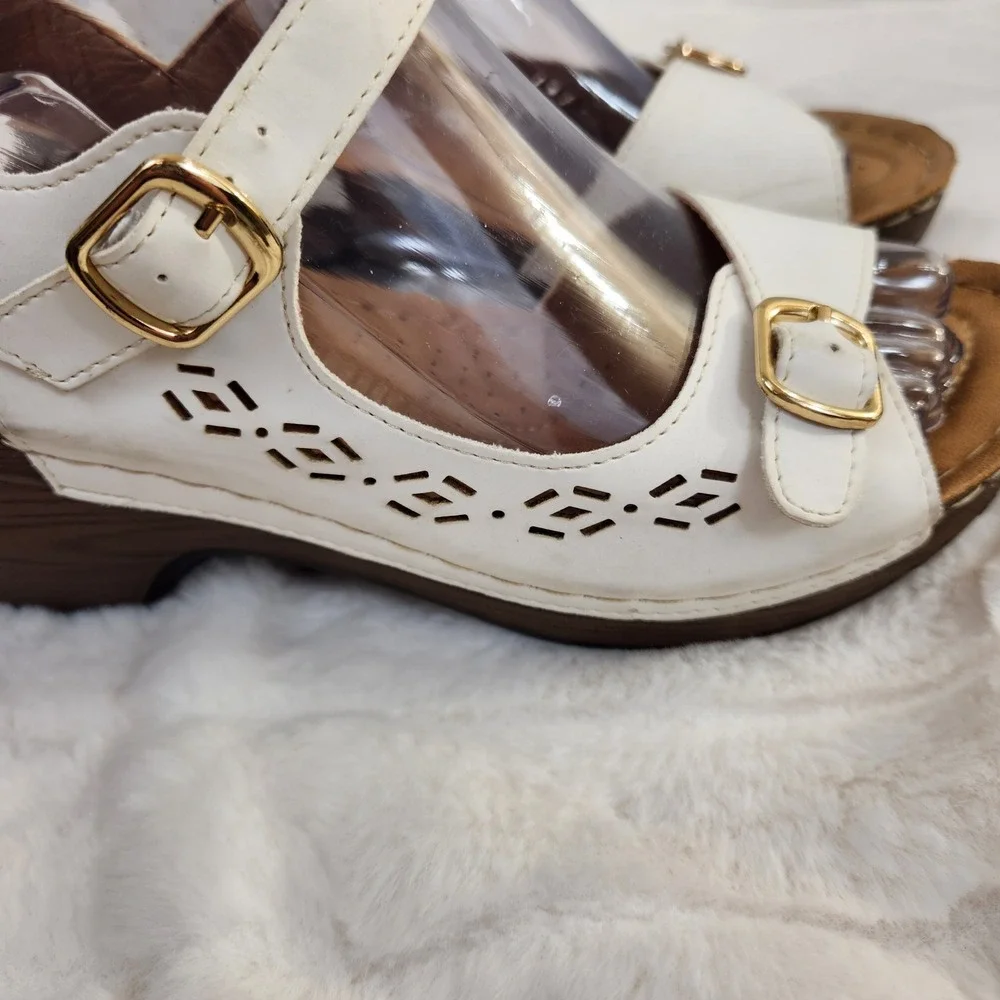 Patrizia Spring Step Women White Wedge Sandals Size 38 Buckle Straps Laser Cut